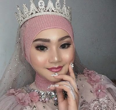 Sanggar Rias Pengantin di Kabupaten Sukabumi Sanggar Rias Pengantin di Kabupaten Sukabumi